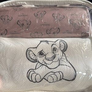 Primark Disney Lion King toiletry bag set. New, was gifted. Still sealed.